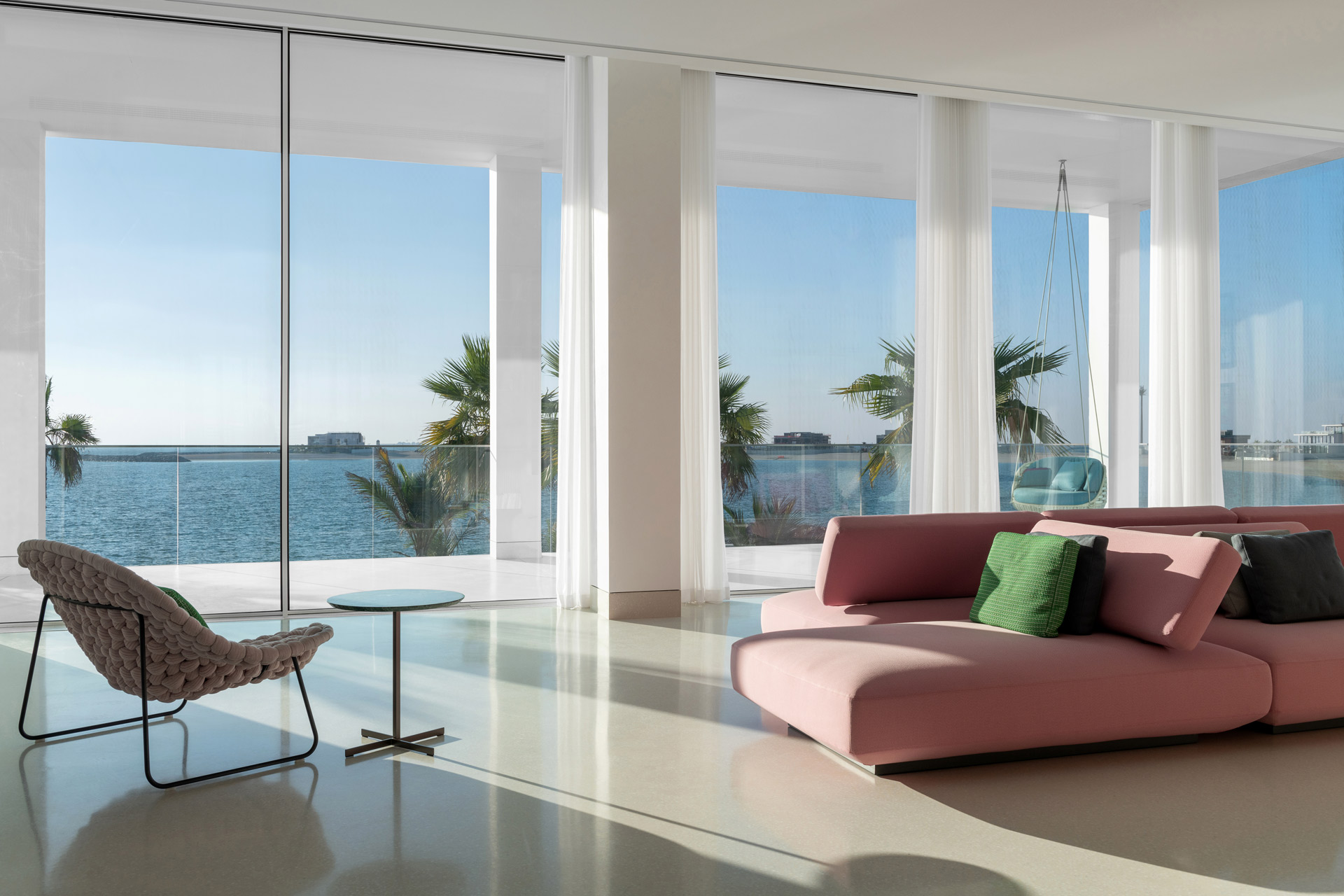 PURITY-luxury-furniture-installations-natelee-cocks-dubai-jumeirah-bay-islands-paola-lenti-furniture-08
