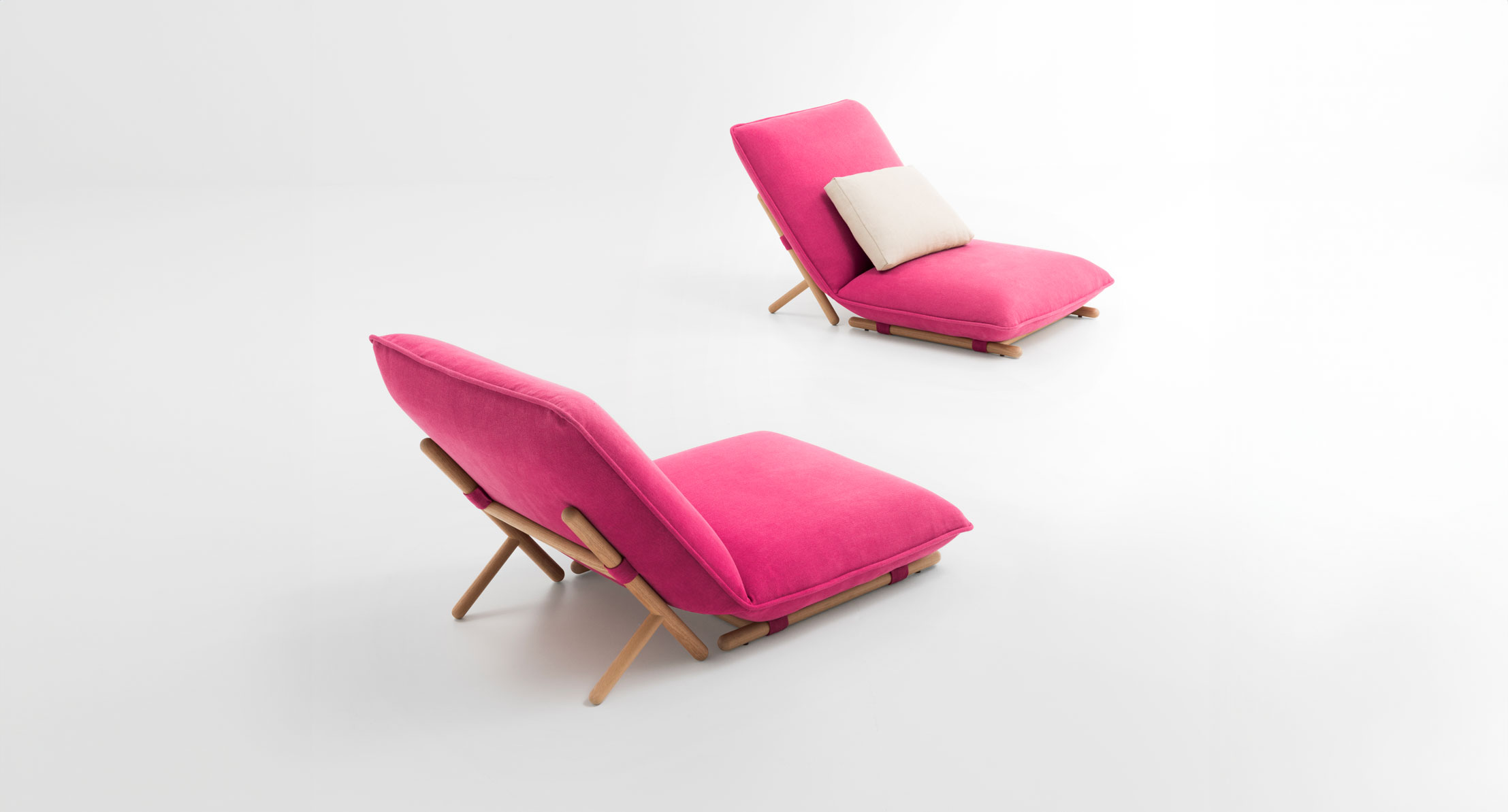 Hiro_armchair_aqua_PaolaLenti_1