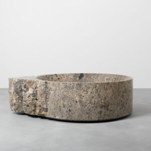 Vaselli_Cleft-Round-Balnea-bathtub_DAD1369