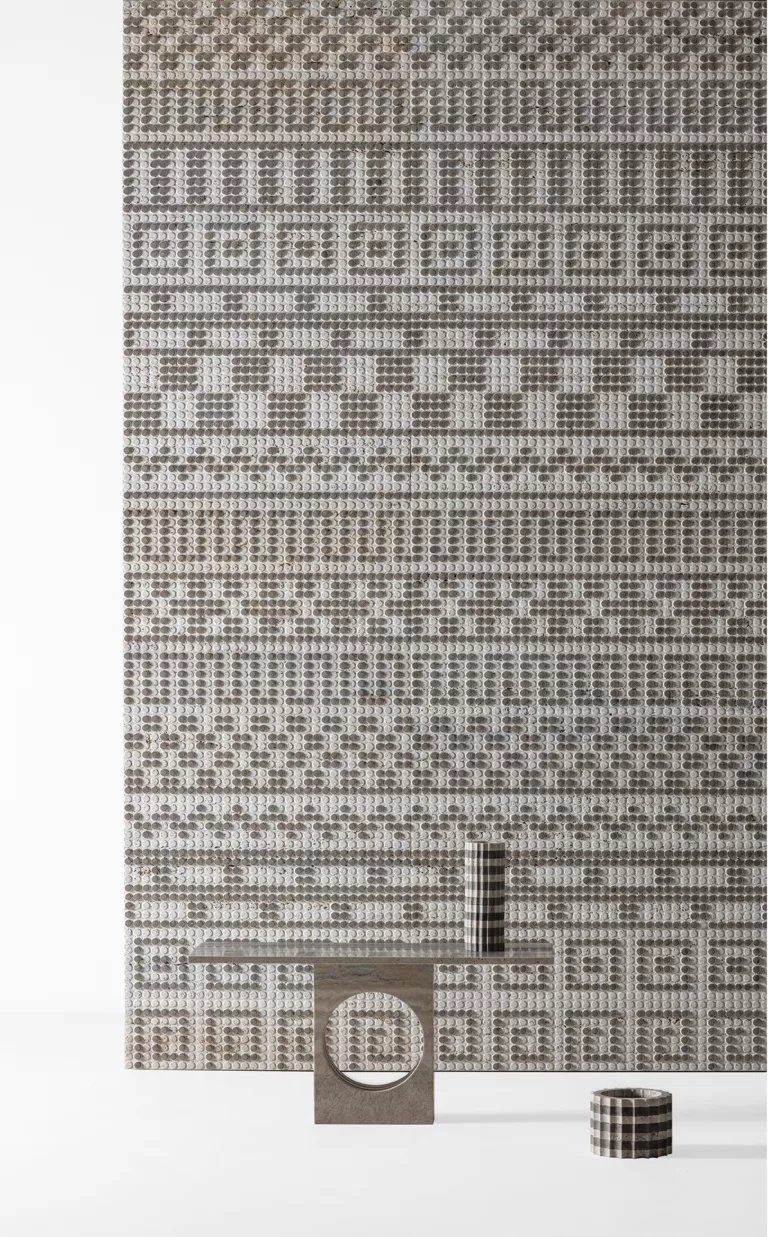 WALL-GRECHE-3D-wall-tiles-768x1237