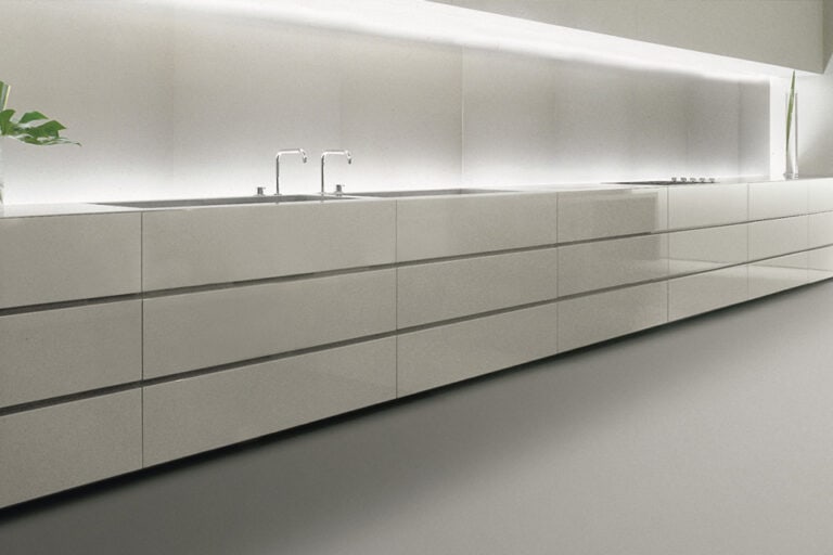 minotticucine-by-asso-group-white-gandhara-purity-luxury-indoor-kitchen