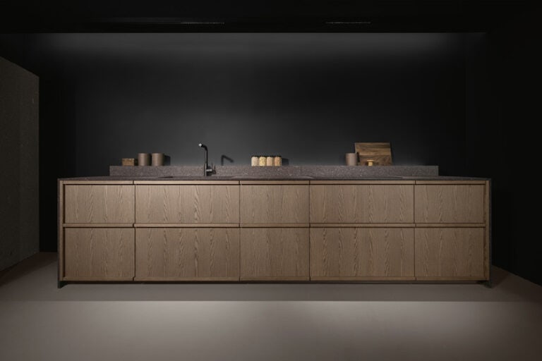 Arena - Maistri Italian Kitchens - Purity Luxury Indoor kitchens(2) high-end interior design brands UAE