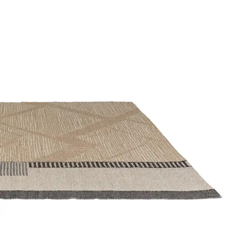 Jwana Hamdan Outdoor Luxury Rugs Silkroad_1200x1200_01 (1)