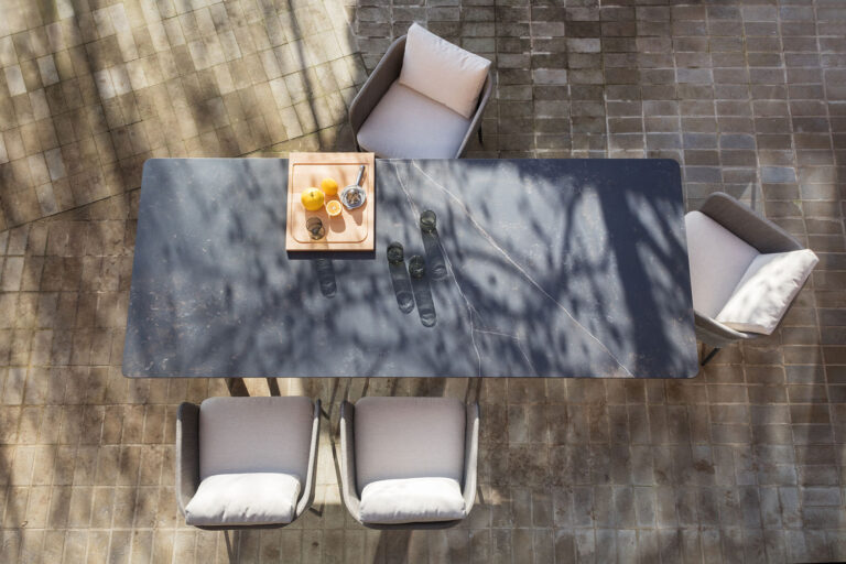 atrivm-dining-table-manel-molina-expormim-furniture-outdoor-05