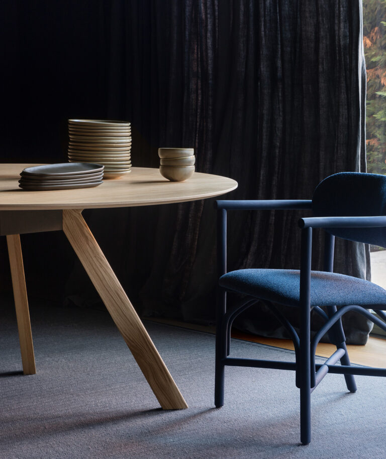 atrivm-dining-table-manel-molina-expormim-handmade-furniture-indoor-06
