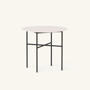 grada-dining-table-lievore-altherr-molina-furniture-outdoor-01