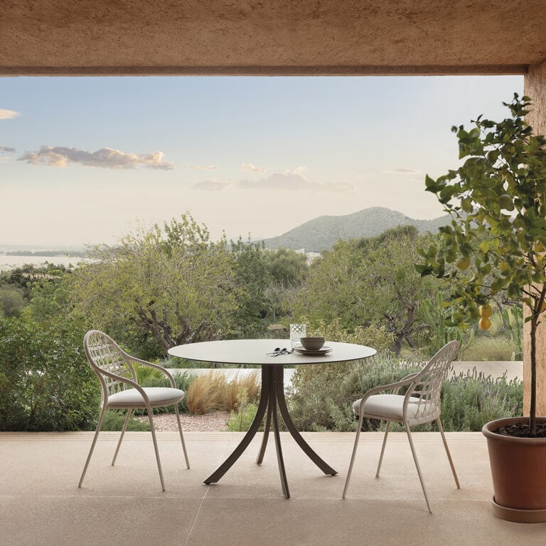 petale-hand-woven-dining-armchair-mut-design-expormim-furniture-outdoor-03 (1)
