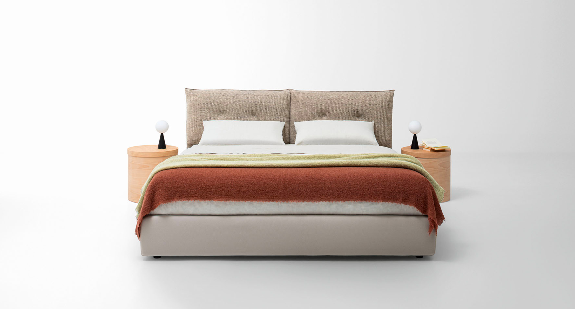 Elisio Bed - PaolaLenti Indoor Furniture | Purity