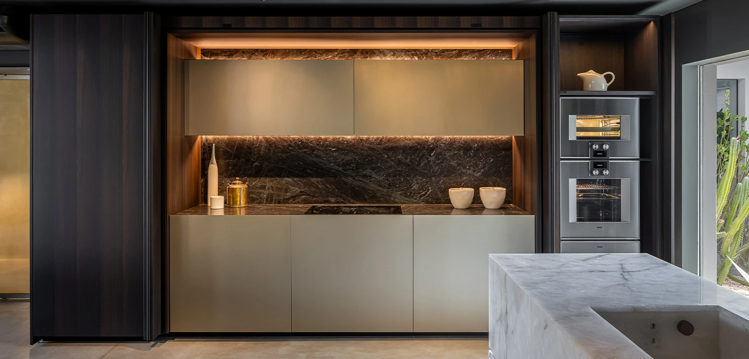 Minotticucine Kitchen Image - Veneer Wood Finish, Jumeirah Showroom Dubai