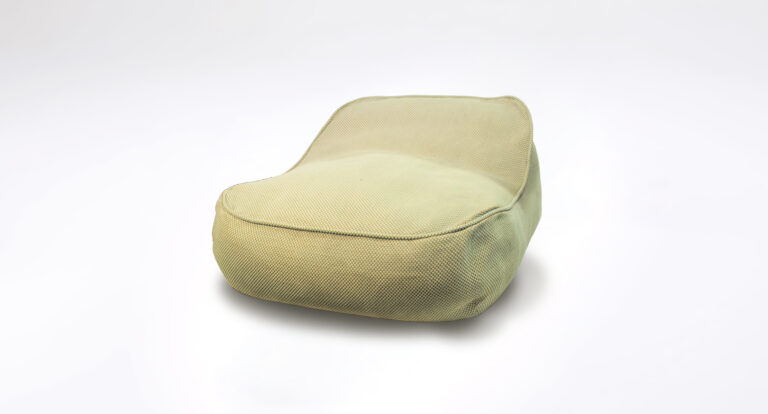 Paola Lenti FLOAT EASY CHAIR-Purity