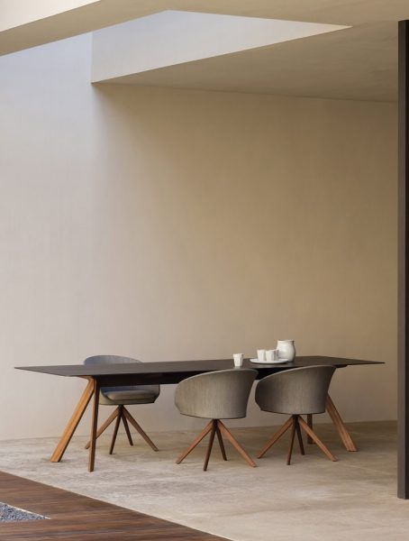 atrivm-dining-table-manel-molina-expormim-furniture-outdoor-02