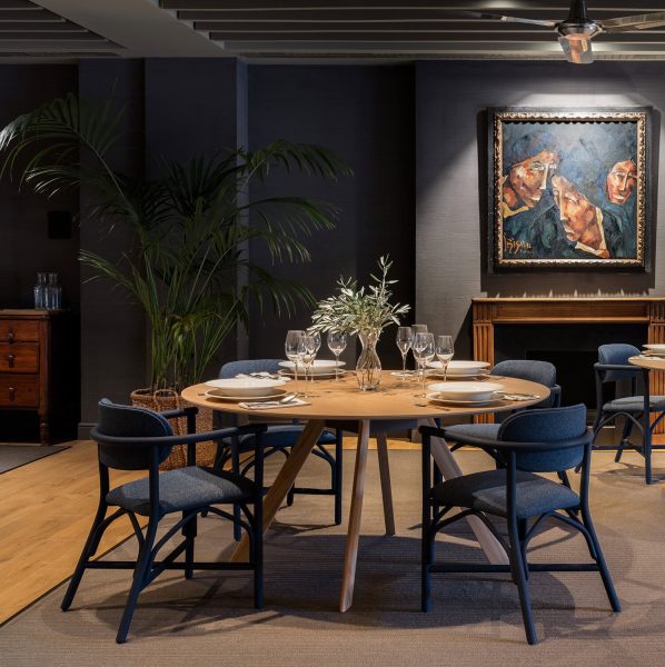 atrivm-dining-table-manel-molina-expormim-handmade-furniture-indoor-07