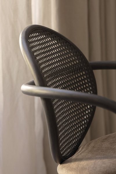 expormim-indoor-loop-dining-armchair-02